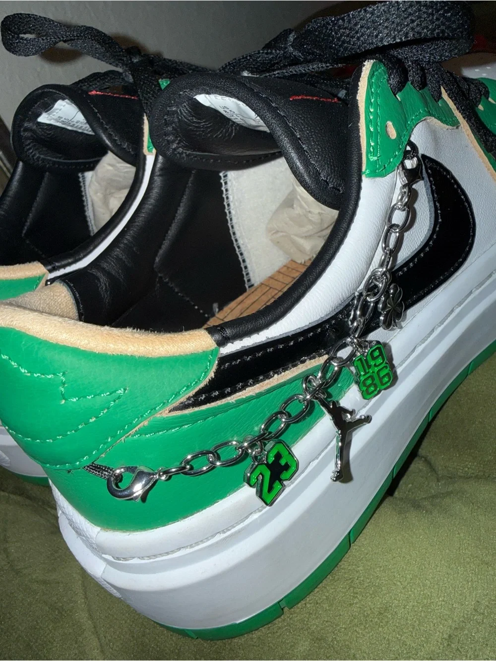 Nike air jordan